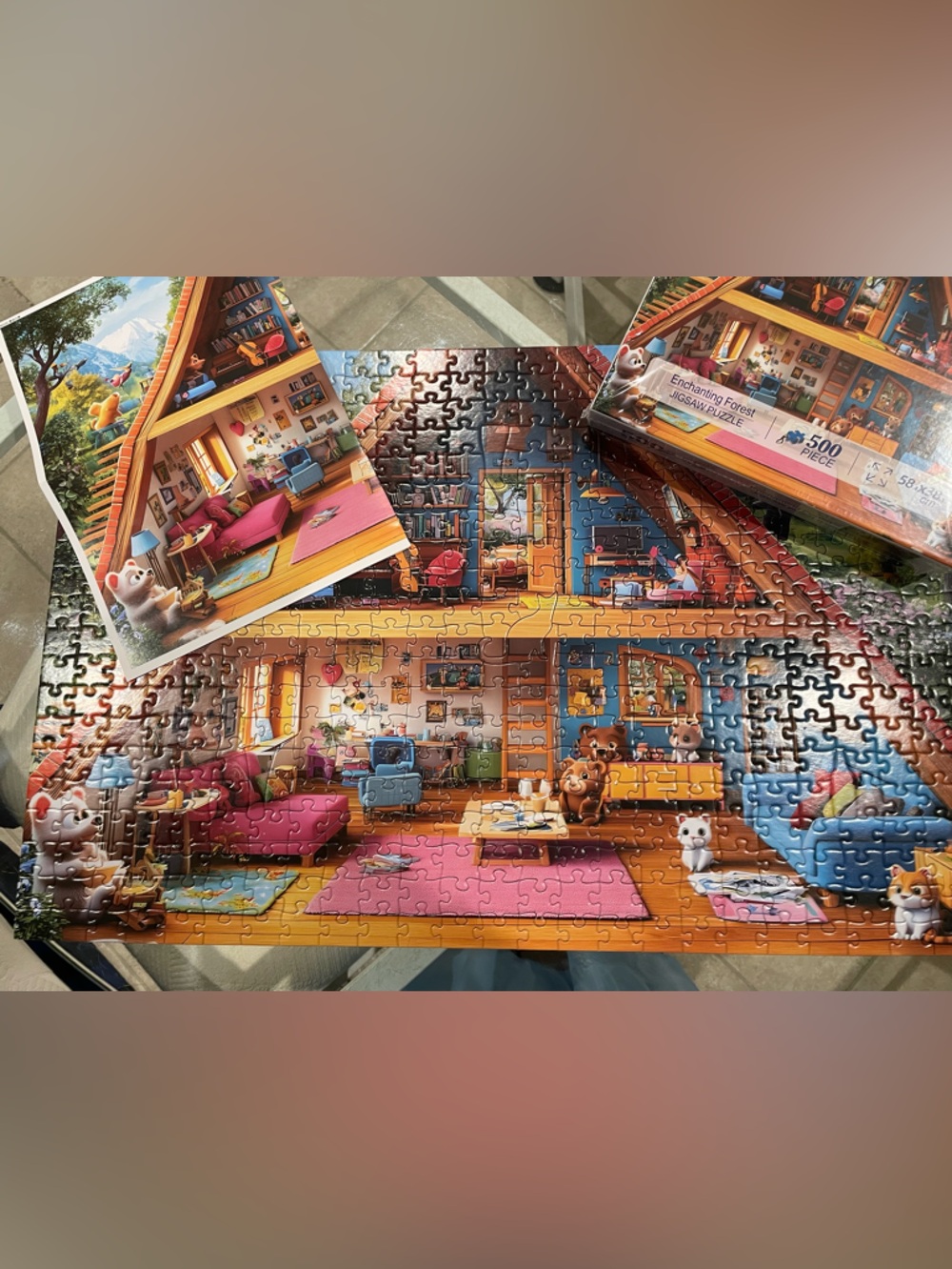 Family Cottage 500-Piece Jigsaw Puzzle - Colorful Interior Scene with letters on